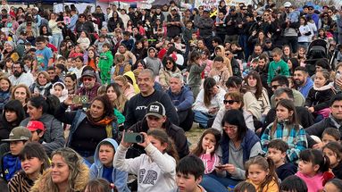 Miles de personas se congregaron en el Parque Belgrano para festejar el Día del Niño.