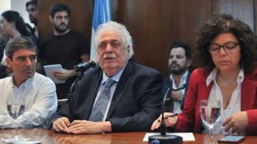 El 3 de marzo de 2020 Ginés González García, junto a Fernán Quirós y Carla Vizzotti, brindaron una conferencia de prensa que confirmaba la llegada del coronavirus a la Argentina.