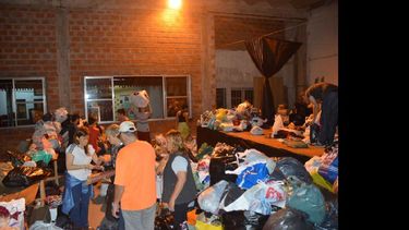 Destacable labor de la agrupación de jóvenes Pisando Charcos y el grupo Halcones de Pergamino.  (LA OPINION)