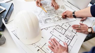 Este recorrido por los estilos y tendencias arquitectónicas nos invita a valorar el pasado y a reflexionar sobre el futuro de una disciplina que sigue transformando el paisaje del país.