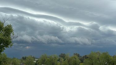 El Servicio Meteorológico Nacional (SMN) emitió un alerta naranja por tormentas fuertes que podrían llegar en la tarde noche de este sábado.