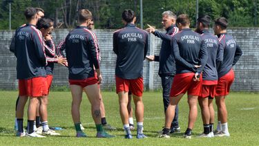 Douglas cerró el viernes por la mañana su preparación en Pergamino con vistas a la revancha. Douglas cerró el viernes por la mañana su preparación en Pergamino con vistas a la revancha.