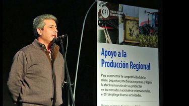 El intendente Javier Martínez habló sobre el empleo para los vecinos de Pergamino y los pueblos del Partido. (LA OPINION)
