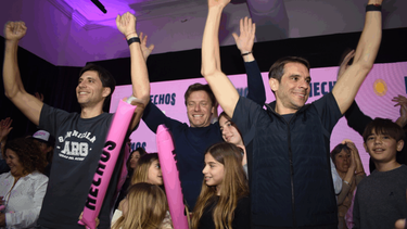 La Junta Electoral provincial ratificó la victoria de HECHOS en San Nicolás. La Junta Electoral provincial ratificó la victoria de HECHOS en San Nicolás.