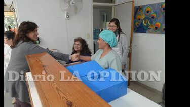 Ortiz recorre hospitales acercando el programa Quiero ser residente. (MINISTERIO DE SALUD)