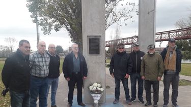 El acto tendrá lugar en el Monumento a los Caídos de avenida Alsina y el Viaducto.