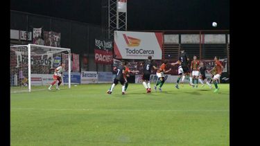 Douglas Haig buscará hacerse fuerte de local y volver a sumar de a tres en el estadio Miguel Morales. Douglas Haig buscará hacerse fuerte de local y volver a sumar de a tres en el estadio Miguel Morales.