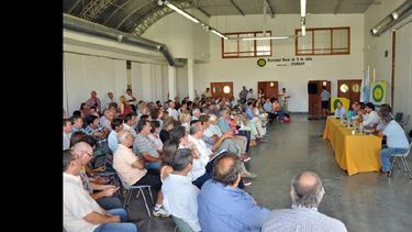 La reunión se realizó ayer en la cercana localidad de 9 de Julio.  (MINISTERIO DE AGROINDUSTRIA)
