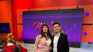 El periodista de San Nicolás, Gustavo Méndez, se incorporó al nuevo ciclo de Moria Casán en El Trece. El periodista de San Nicolás, Gustavo Méndez, se incorporó al nuevo ciclo de Moria Casán en El Trece.