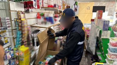 En el allanamiento se incautaron diversos medicamentos. En el allanamiento se incautaron diversos medicamentos.