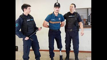 Federico Canal en División Palermo. Actualmente es instructor de calistenia y brinda clases en los parques.