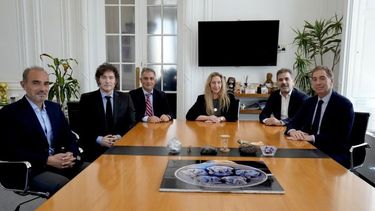 El PRO avanza en un acuerdo de armado conjunto para las elecciones legislativas de este año. El PRO avanza en un acuerdo de armado conjunto para las elecciones legislativas de este año.