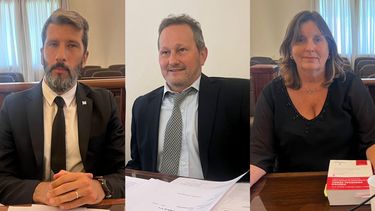 El juicio por jurados por el homicidio de Benjamín Rojas tendrá al fiscal Fernando D´Elío en la acusación; al juez Guillermo Burrone presidiendo las audiencias y a la abogada Laura Abal como defensora de Luis Alderete. El juicio por jurados por el homicidio de Benjamín Rojas tendrá al fiscal Fernando D´Elío en la acusación; al juez Guillermo Burrone presidiendo las audiencias y a la abogada Laura Abal como defensora de Luis Alderete.