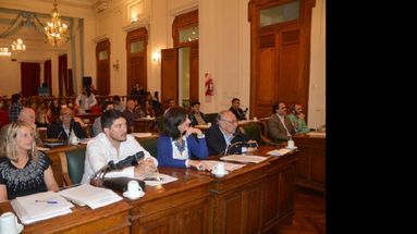 En la tarde noche del martes, en la decimocuarta sesión ordinaria, los concejales abordarán varios expedientes de corte vecinalista. (ARCHIVO LA OPINION)