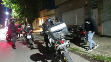 Las fuerzas policiales se desplegaron en distintos puntos de la ciudad. Las fuerzas policiales se desplegaron en distintos puntos de la ciudad.