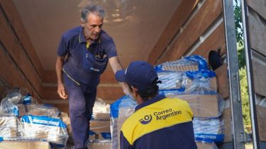 elecciones: entregan las urnas en 55 escuelas donde el domingo votaran los pergaminenses elecciones: entregan las urnas en 55 escuelas donde el domingo votaran los pergaminenses