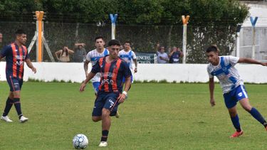 El equipo de la ribera viajará a Pérez Millán para enfrentar al General, tratando de hacer valer el triunfo por 2 a 0 que consiguió en Barrio Prado Español. El equipo de la ribera viajará a Pérez Millán para enfrentar al General, tratando de hacer valer el triunfo por 2 a 0 que consiguió en Barrio Prado Español.