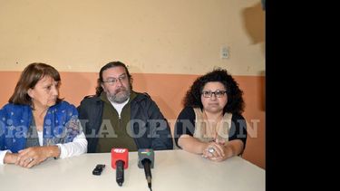 Scarcella, Santucho y Mazzola brindaron detalles de la actividad. (LA OPINION)