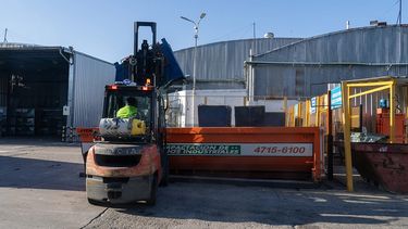 Toyota y Pilkington reciclan 100% del vidrio descartado Toyota y Pilkington reciclan 100% del vidrio descartado