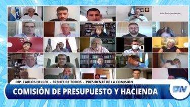 Mediante videoconferencia estuvieron presentes Roberto Arias y Mercedes Marcó del Pont. Mediante videoconferencia estuvieron presentes Roberto Arias y Mercedes Marcó del Pont.