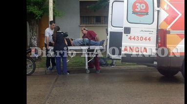 Desde hace 30 años las ambulancias de Medicar están en las calles de la ciudad. (LA OPINION)