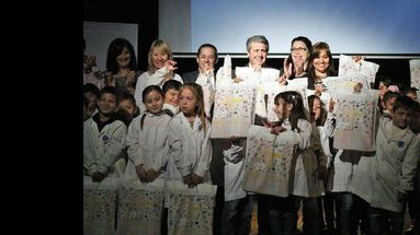 Un total de 369 alumnos del Partido de Pergamino recibieron su netbooks. (LA OPINION)