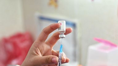 Para recibir la vacuna contra el dengue, los interesados deben registrarse en el portal Mi Salud Digital.