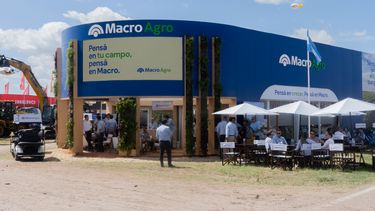 El stand de Banco Macro en Expoagro 2026 desde donde se anunciaron importantes líneas para el sector agropecuario. El stand de Banco Macro en Expoagro 2026 desde donde se anunciaron importantes líneas para el sector agropecuario.