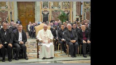 El Papa Francisco recibió en el Vaticano a los presidentes y directores de las Radio María de más de 75 países. (RADIO MARIA)