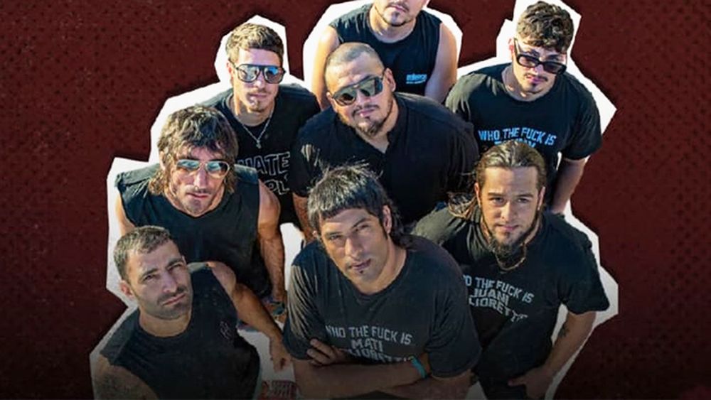 Con una formación sólida y versátil, los integrantes de La Cisura de Silvio Rocanrol combinan potencia rockera y riqueza instrumental.