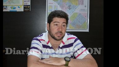Juan Manuel Batallánez, titular de Tierras y Viviendas. (LA OPINION)