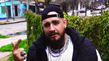 Nazareno Mandarino, conocido artísticamente como Naza Yankee, grabó en Fuerte Apache. Nazareno Mandarino, conocido artísticamente como Naza Yankee, grabó en Fuerte Apache.