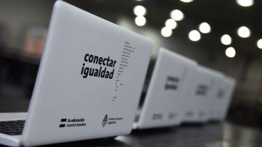 Robaron 15 computadoras portátiles. Robaron 15 computadoras portátiles.