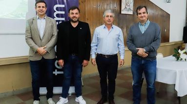 Fernando Freytes, Head of IoT Telecom - Roman Bouvier, Intendente de Rojas - Javier Martínez, Intendente de Pergamino - Juan Pablo Cosentino, Gerente Desarrollo de Negocios IoT Telecom