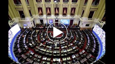 El objetivo es sancionar esa iniciativa en la sesión especial de mañana. El objetivo es sancionar esa iniciativa en la sesión especial de mañana.