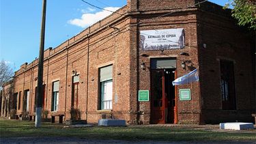El frente de la casona del Museo Batallas de Cepeda, ícono histórico de Mariano Benítez. El frente de la casona del Museo Batallas de Cepeda, ícono histórico de Mariano Benítez.