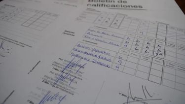 En la provincia de Buenos Aires, le dicen adiós al boletín de papel en las Secundarias