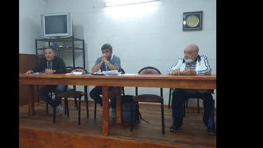 Las autoridades de la Liga y los árbitros encabezaron la reunión del viernes. Las autoridades de la Liga y los árbitros encabezaron la reunión del viernes.