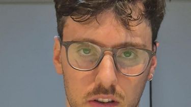 Donato Cignoli en un video contó los padecimientos sufridos desde su niñez con un padre violento hacia su madre, él y los hermanos. Donato Cignoli en un video contó los padecimientos sufridos desde su niñez con un padre violento hacia su madre, él y los hermanos.