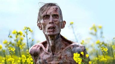 Exterminio: La evolución. Este nuevo filme sigue a los sobrevivientes del Virus Rage hasta una pequeña isla.