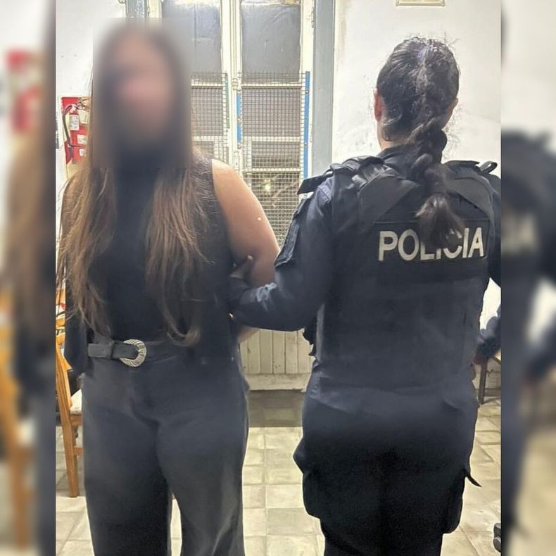 La mujer enfrenta un proceso penal por resistencia a la autoridad.