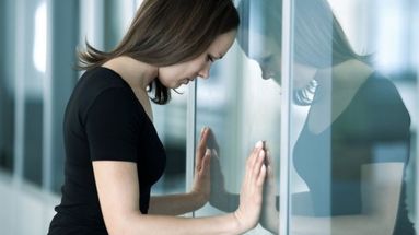 La adolescente con autismo denunció a un compañero de trabajo de la hermana de cometer abusos sexuales contra ella. La adolescente con autismo denunció a un compañero de trabajo de la hermana de cometer abusos sexuales contra ella.