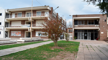 La UTN San Nicolás inaugurará este martes los nuevos Laboratorios del Gen Técnico Roberto Rocca, impulsados junto a Ternium, con foco en fortalecer la formación técnica y su vínculo con la industria. La UTN San Nicolás inaugurará este martes los nuevos Laboratorios del Gen Técnico Roberto Rocca, impulsados junto a Ternium, con foco en fortalecer la formación técnica y su vínculo con la industria.