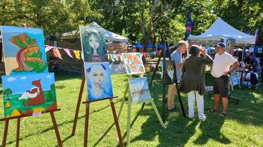 La Dirección de Cultura puso en marcha el programa de talleres culturales Animate Vos Valés 2026, una iniciativa que despliega una amplia oferta de formación artística y recreativa en diversas sedes de la ciudad cabecera y en todas las localidades del partido. La Dirección de Cultura puso en marcha el programa de talleres culturales Animate Vos Valés 2026, una iniciativa que despliega una amplia oferta de formación artística y recreativa en diversas sedes de la ciudad cabecera y en todas las localidades del partido.