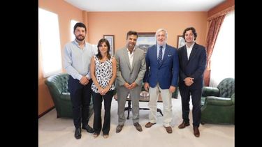 El procurador acompañado de las autoridades del Colegio de Abogados de Pergamino. (COLEGIO DE ABOGADOS DE PERGAMINO)