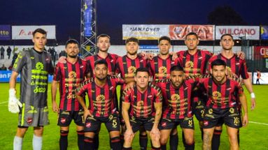 Douglas Haig volvió a perder y sigue sin sumar en la Segunda Fase del Torneo Federal A.