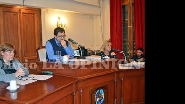 El presidente Tezón presentó uno de los proyectos más picantes. (LA OPINION)