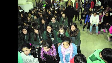 La iniciativa se realizó en el CEC Nº 802. (LA OPINION)