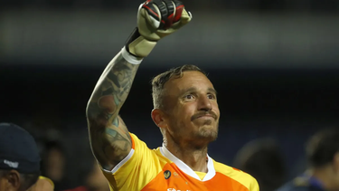 El nicoleño Cristian Campestrini tiene nuevo equipo en Chile y buscará otro ascenso con Rangers de Talca. El nicoleño Cristian Campestrini tiene nuevo equipo en Chile y buscará otro ascenso con Rangers de Talca.