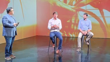 De izq. a der. Diego Peydro (periodista), Gonzalo Uranga (Líder de Negocio para Latinoamérica Sur de GDM) y Alejandro García (Gerente Ejecutivo Comercial de Maíz).